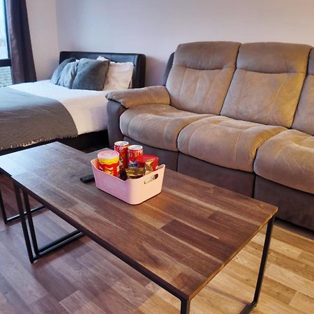Luxurious Birmingham City Apartment Exteriör bild